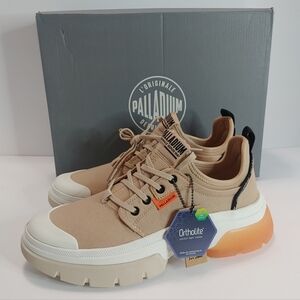Palladium Pallawave Lo Metro Nude Dusk Sneaker